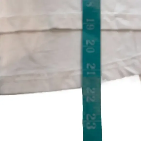 NWT Dickies Tank Womens Medium Sporty Graphic Logo Cropped Stretch Top White - Picture 4 of 7